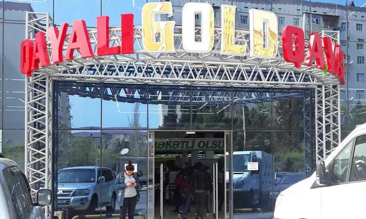 Gold Qayalı